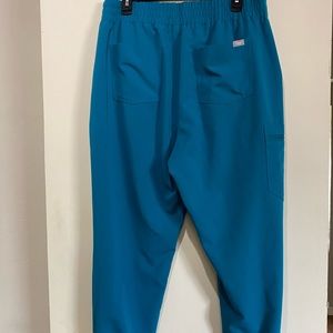 FIGS women's Pacific Blue Zamora High Waisted Jogger Scrub Pants Pacific Blue